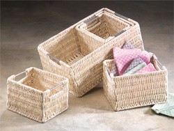 assets/Uploads/_resampled/SetWidth250-regalkoerbe12.jpg